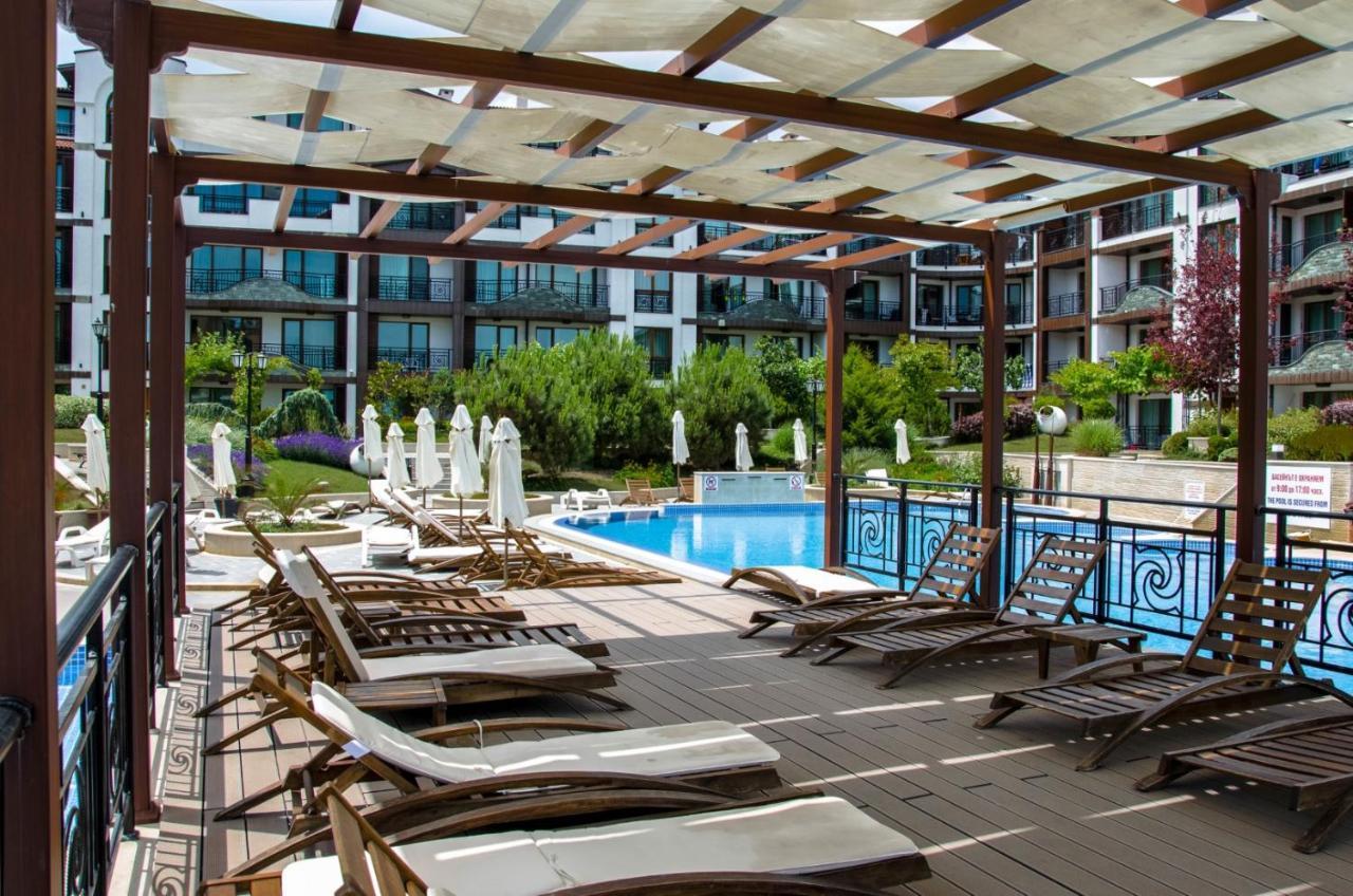 Rose Gardens Boutique Hotel By Asteri Hotels Поморие Экстерьер фото